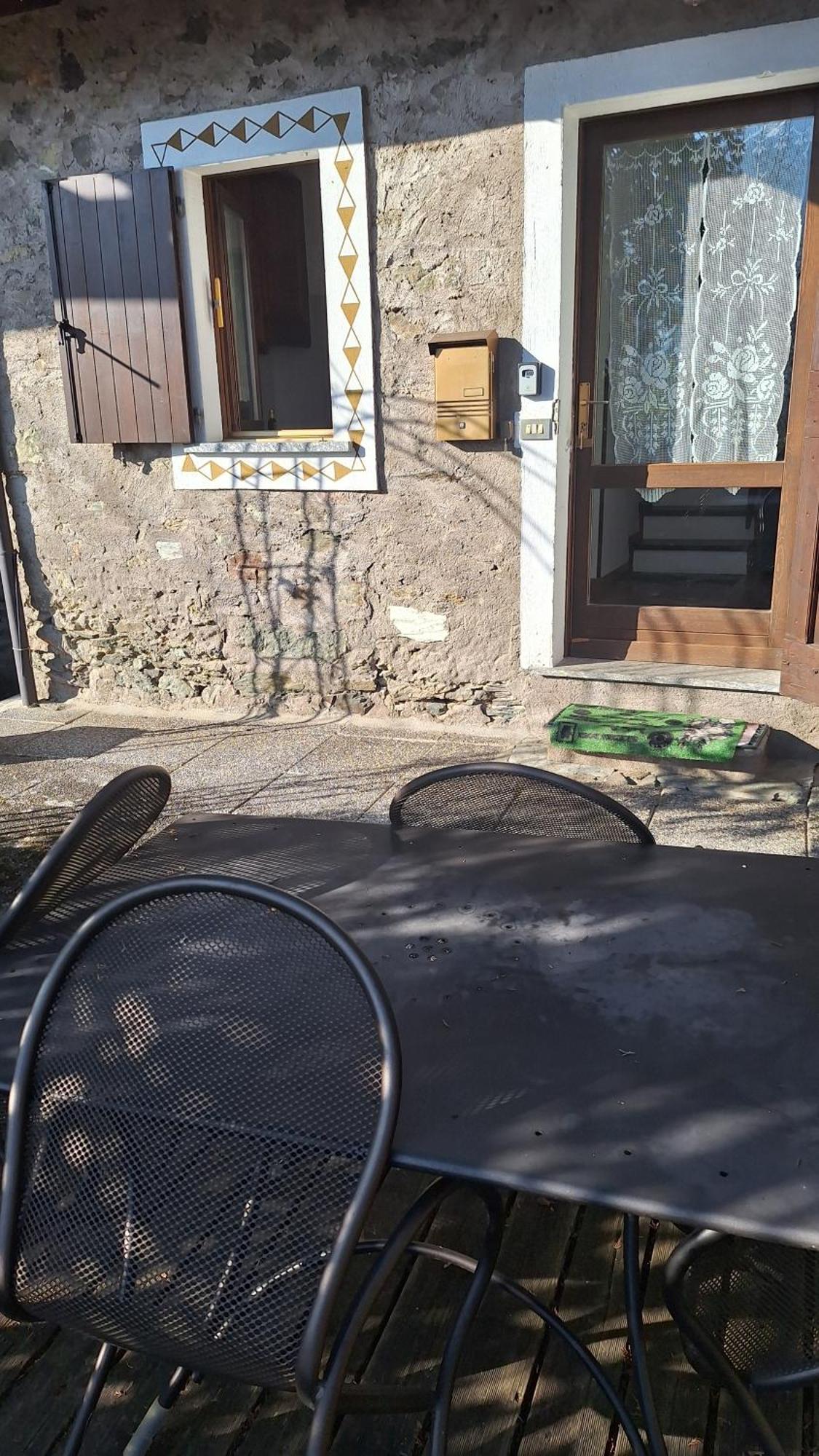 Willa Casa Delle Rose Teglio Zewnętrze zdjęcie